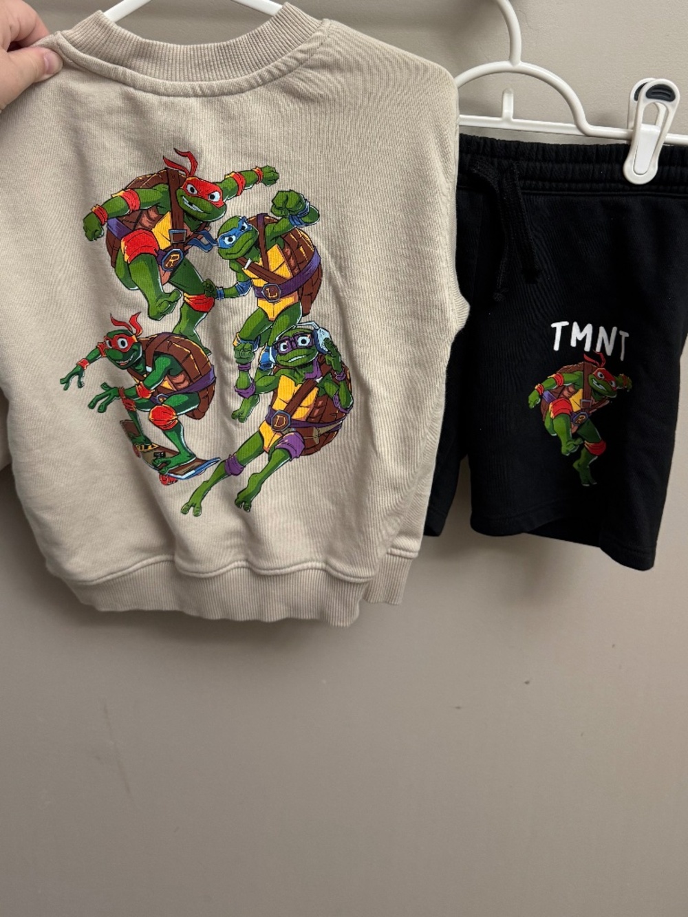 Ninja Turtles Set 💚2 for 20💚